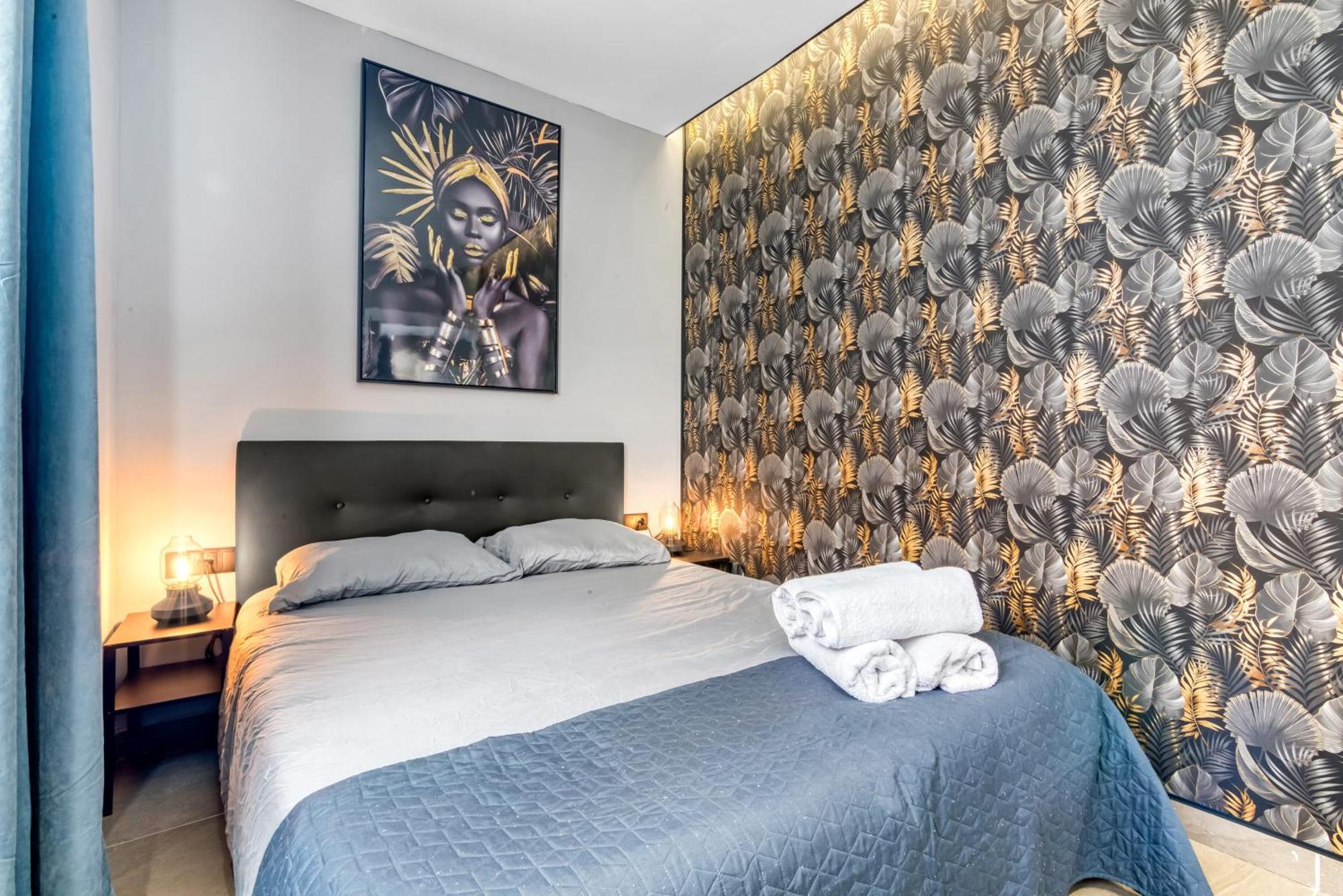 City Scape Suites Valencia Kültér fotó